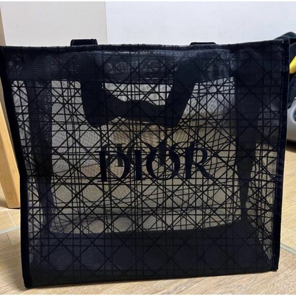 Dior Mesh Tote Beaute - Picture 1 of 2
